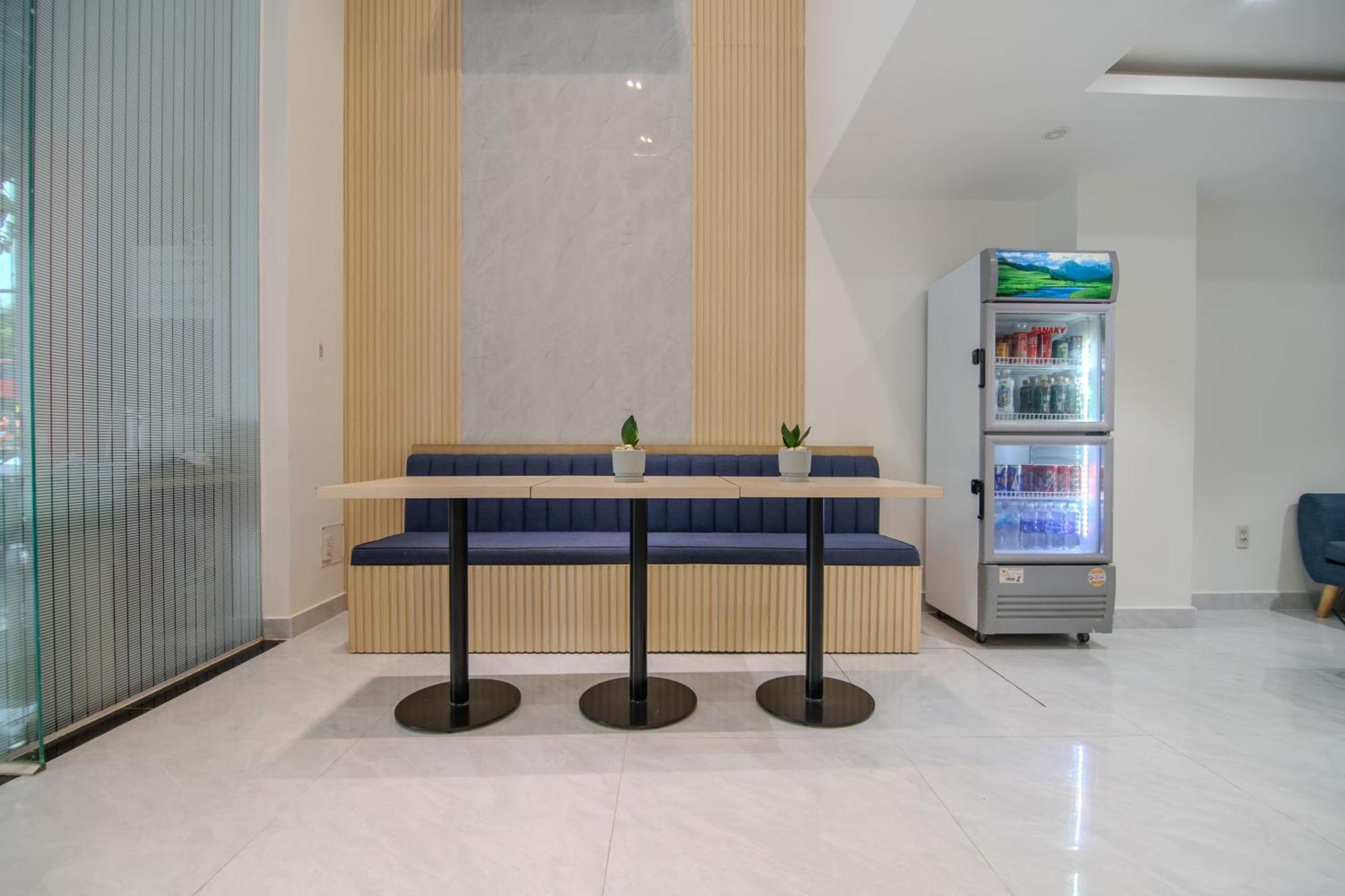 Bin Bin Hotel 6 - Near Secc D7 Cidade de Ho Chi Minh Exterior foto