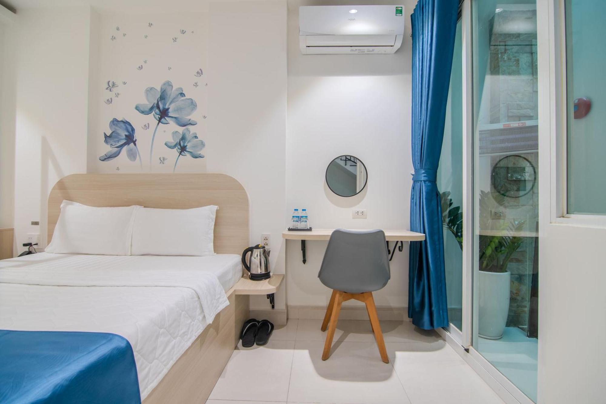 Bin Bin Hotel 6 - Near Secc D7 Cidade de Ho Chi Minh Exterior foto