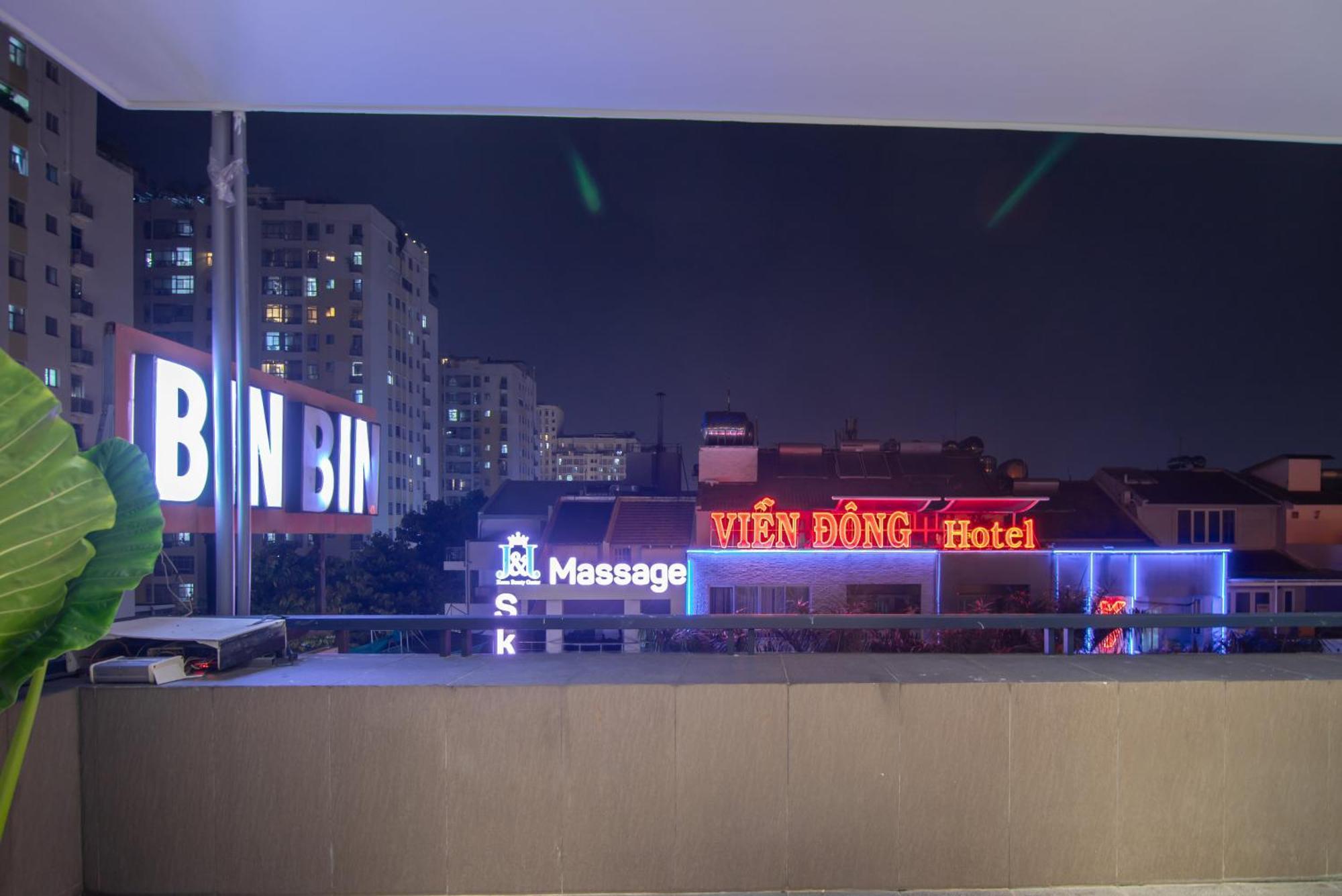 Bin Bin Hotel 6 - Near Secc D7 Cidade de Ho Chi Minh Exterior foto